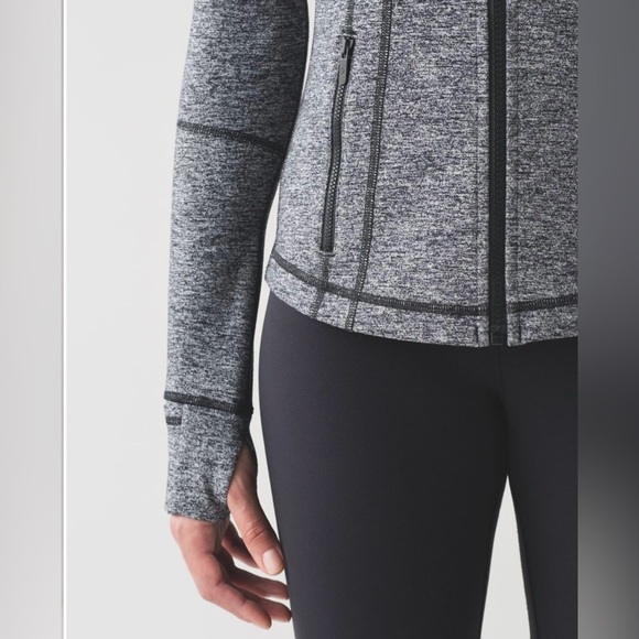 Lululemon Define Jacket Size 6 Long Sleeve Full Zip
Heathered Black - Picture 5 of 15